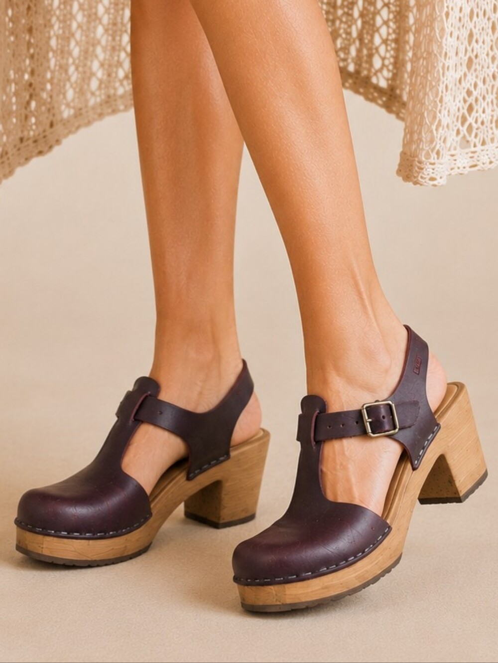 Lotta Stockholm Eggplant Color  Leather T-Strap Wood Clogs EU 41 US 9.5   S4223 - Picture 2 of 13